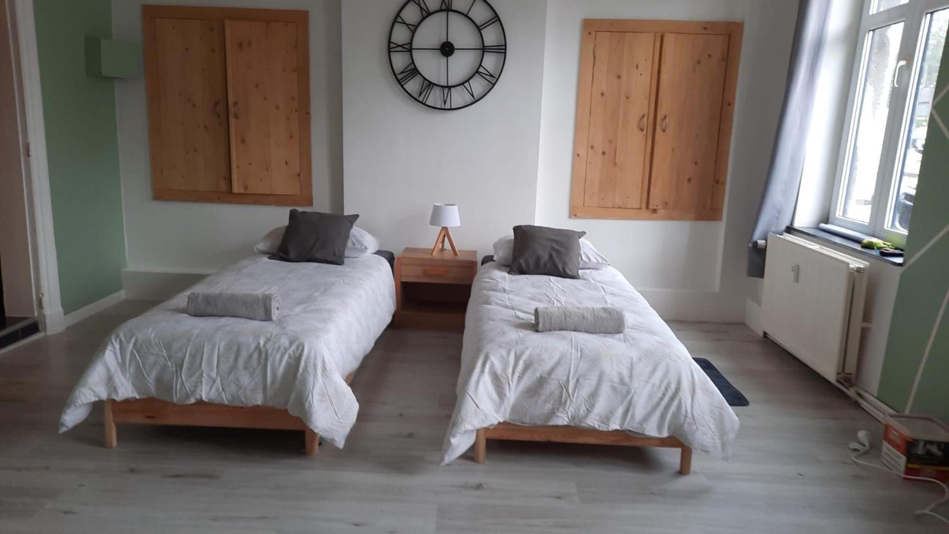 Le Duc De Bedford Bed & Breakfast Спа Екстериор снимка